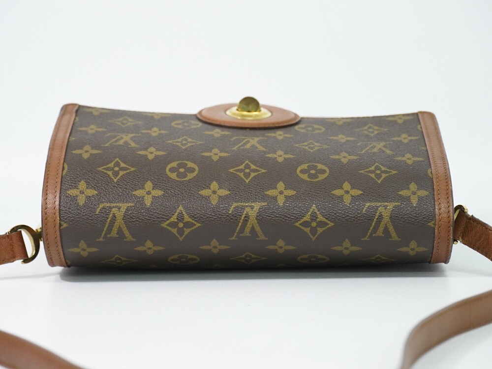 Louis Vuitton Raspail Monogram Canvas - Picture 10 of 16